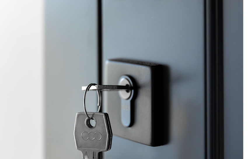 Commercial Locksmith Services in Irvine – Protecting Local Businesses